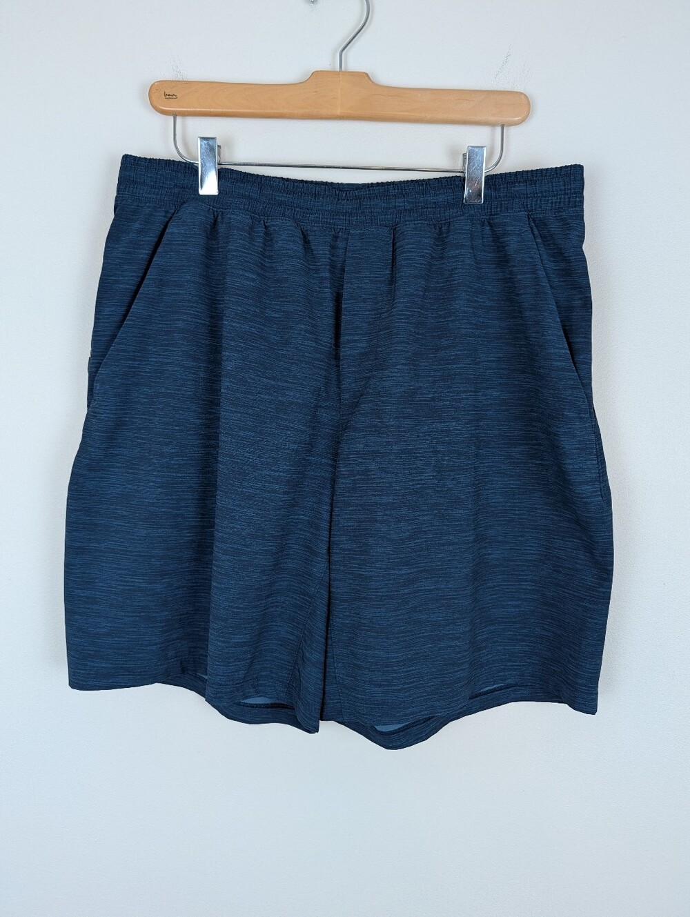 Lululemon Pace Breaker Short 9" Unlined Shorts